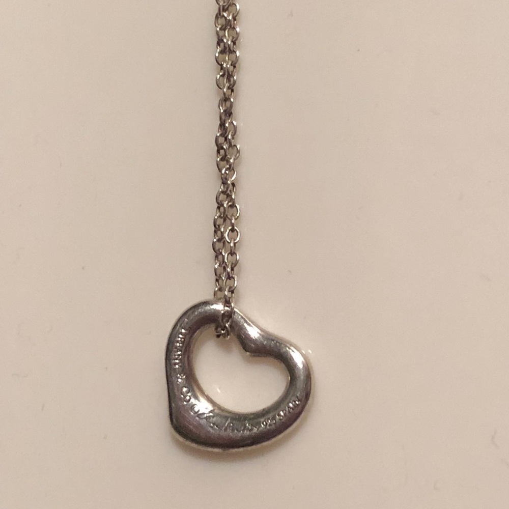 Tiffany & Co. heart pendant necklace